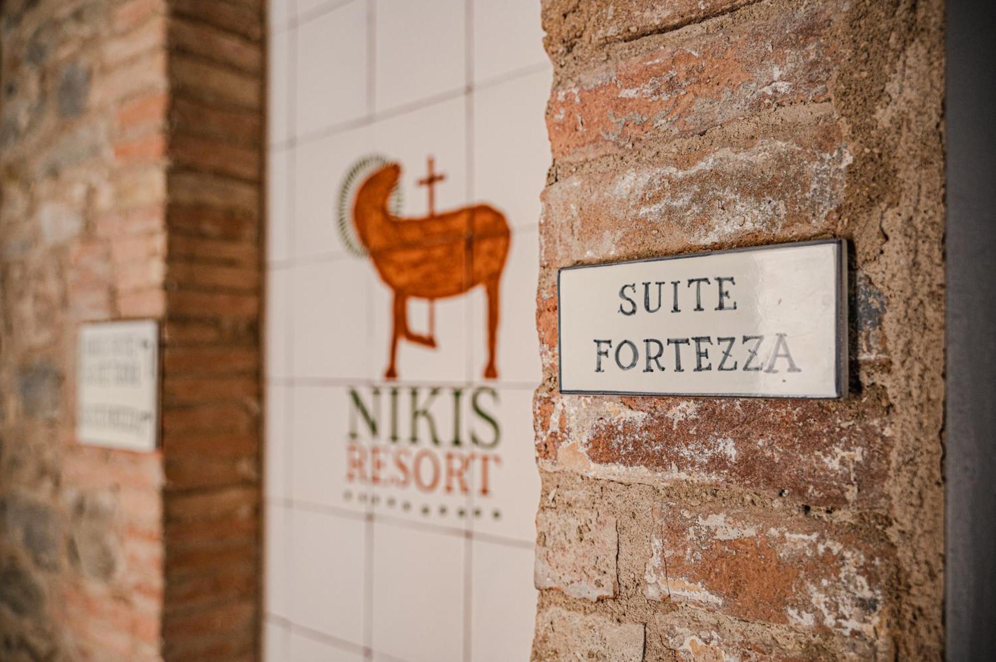 Nikis Resort Gubbio Quarto foto